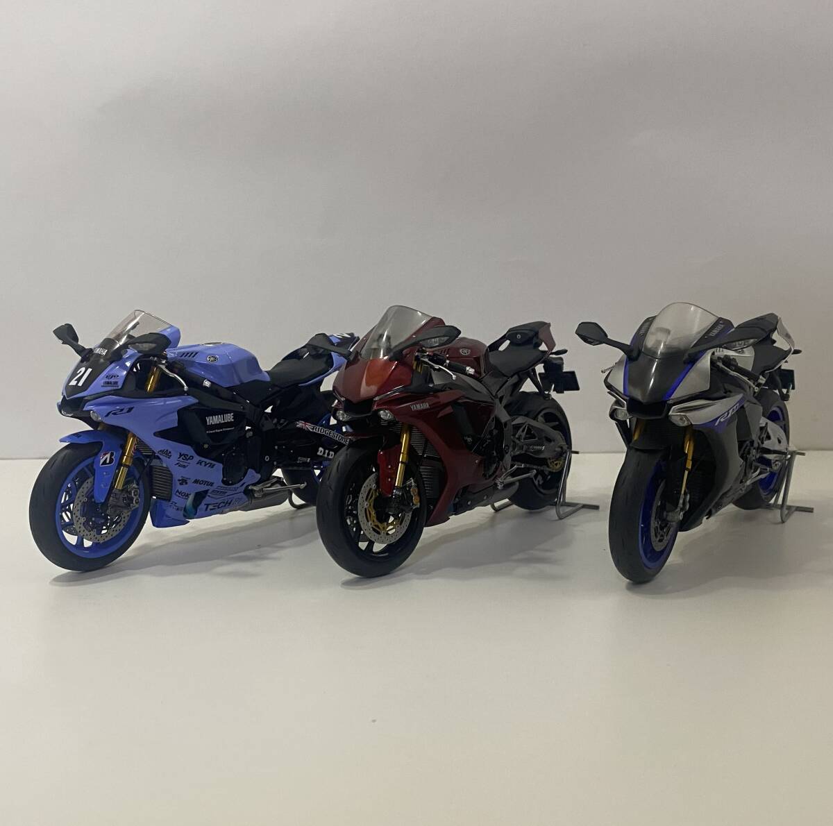 タミヤ・1/12・ヤマハ YZF-R1・鈴鹿8耐テック21カラー仕様・公道車