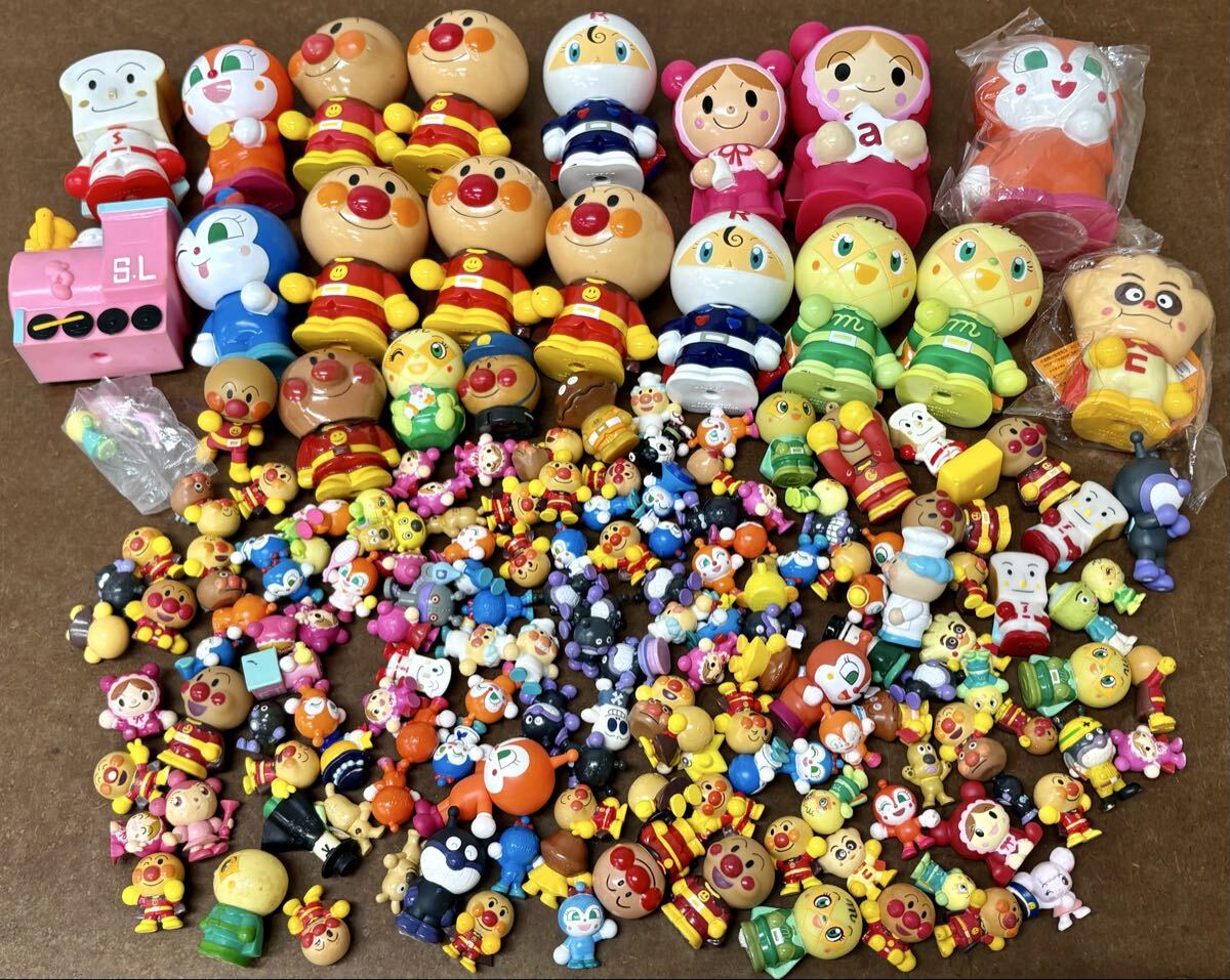 アンパンマン 指人形初期 消しゴム 貯金箱 ガシャポン等の落札情報詳細