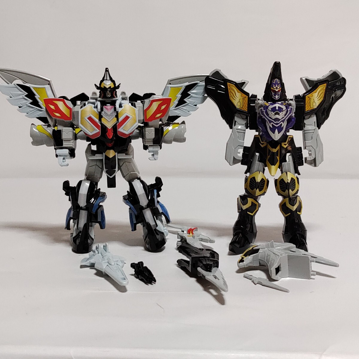 新品】☆魔法戦隊マジレンジャー マジキング ミニ合体01＆02セット