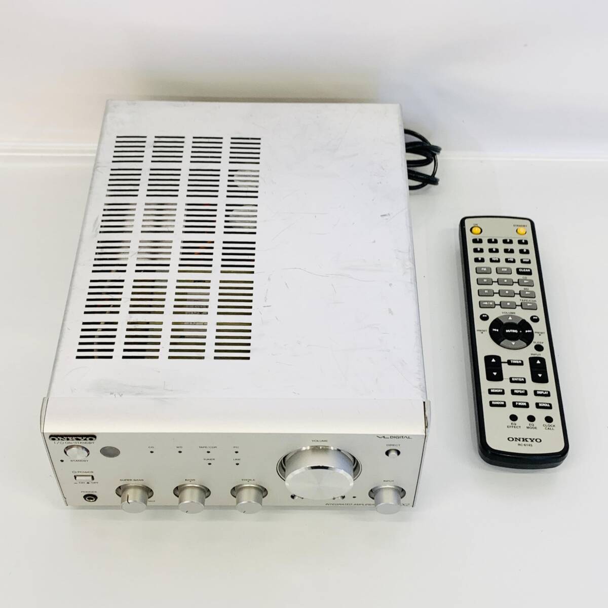 中古】ONKYO コンポ展示台 INTEC 205 非売品 ライト付 中古の落札情報