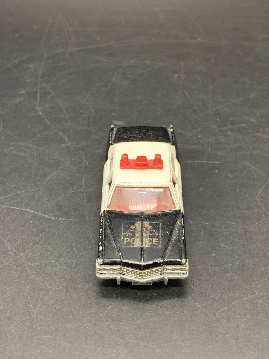 トミカ 日本製 キャデラック フリートウッド パトカー 緑 フェア品の