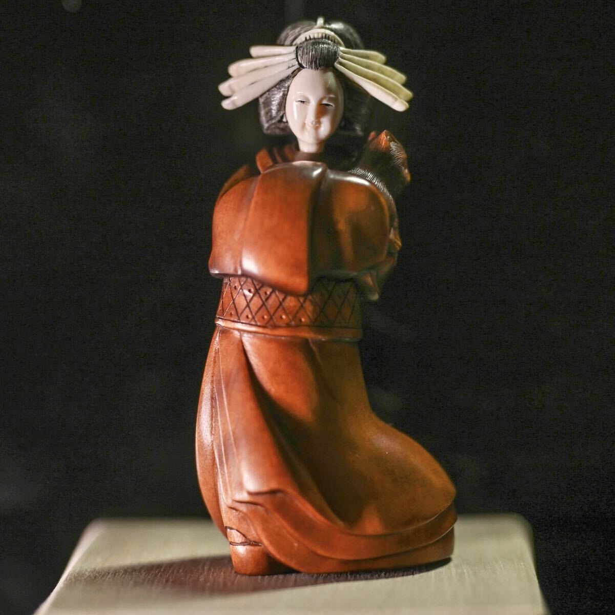 趣楽】 細密彫刻 本象牙 蛸と女図根付 春画 L1001の落札情報詳細