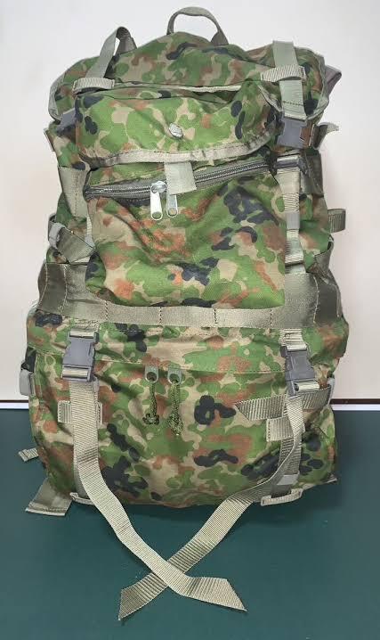 やや傷や汚れあり】陸上自衛隊 PX品 戦闘装着セット(サスペンダー、弾