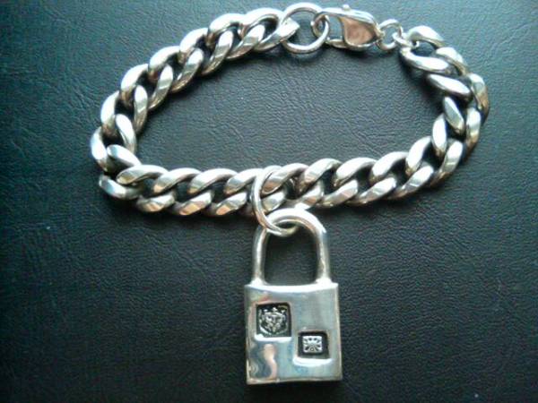 VASS LUDACER ヴァスルダカー 925 バングル 幅約4～9mm VASS LUDACER ヴァスルダカー 925 バングル 幅約4～9mm 2025年