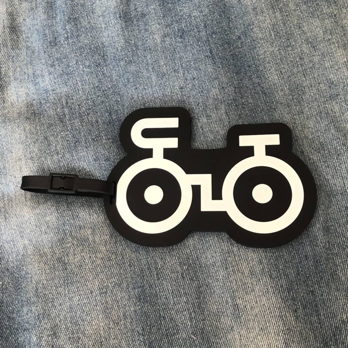 新品 新品 木梨サイクル Kinashicycle ラゲージタグ パスケース カードケース ブラック とんねるず ステッカー バッグ Cap 木梨憲武 の落札情報詳細 ヤフオク落札価格情報 オークフリー スマートフォン版