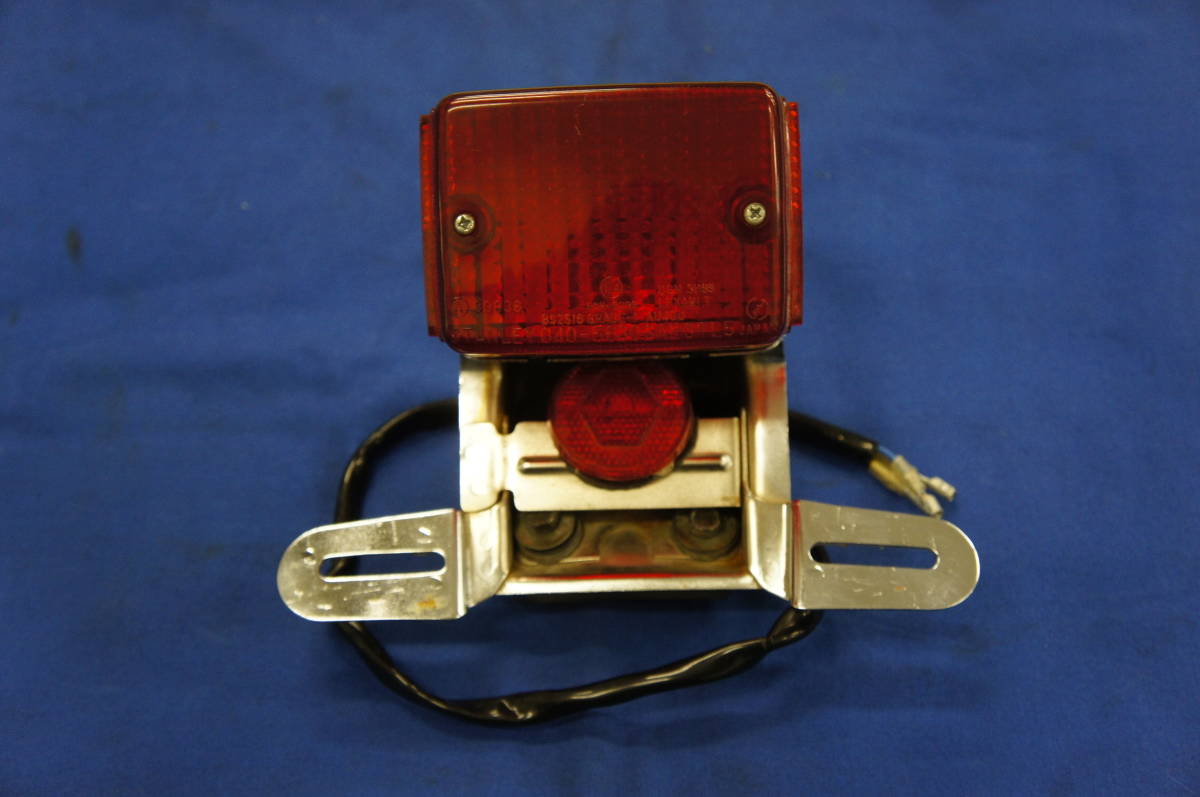 バイクテールランプ STANLEY 040-5630 Vintage Yamaha Tail Light Stanley #040-5630 | eBay