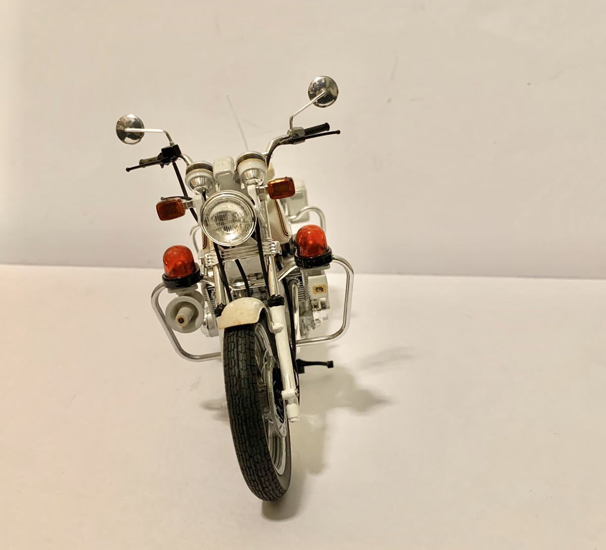 米国製ポリスバイク 白バイ バイク オートバイ レトロ ビンテージ アンティーク 完成品 SUZUKI GSX750 ポリスタイプ 白バイ 旧車 昭和レトロ バイク