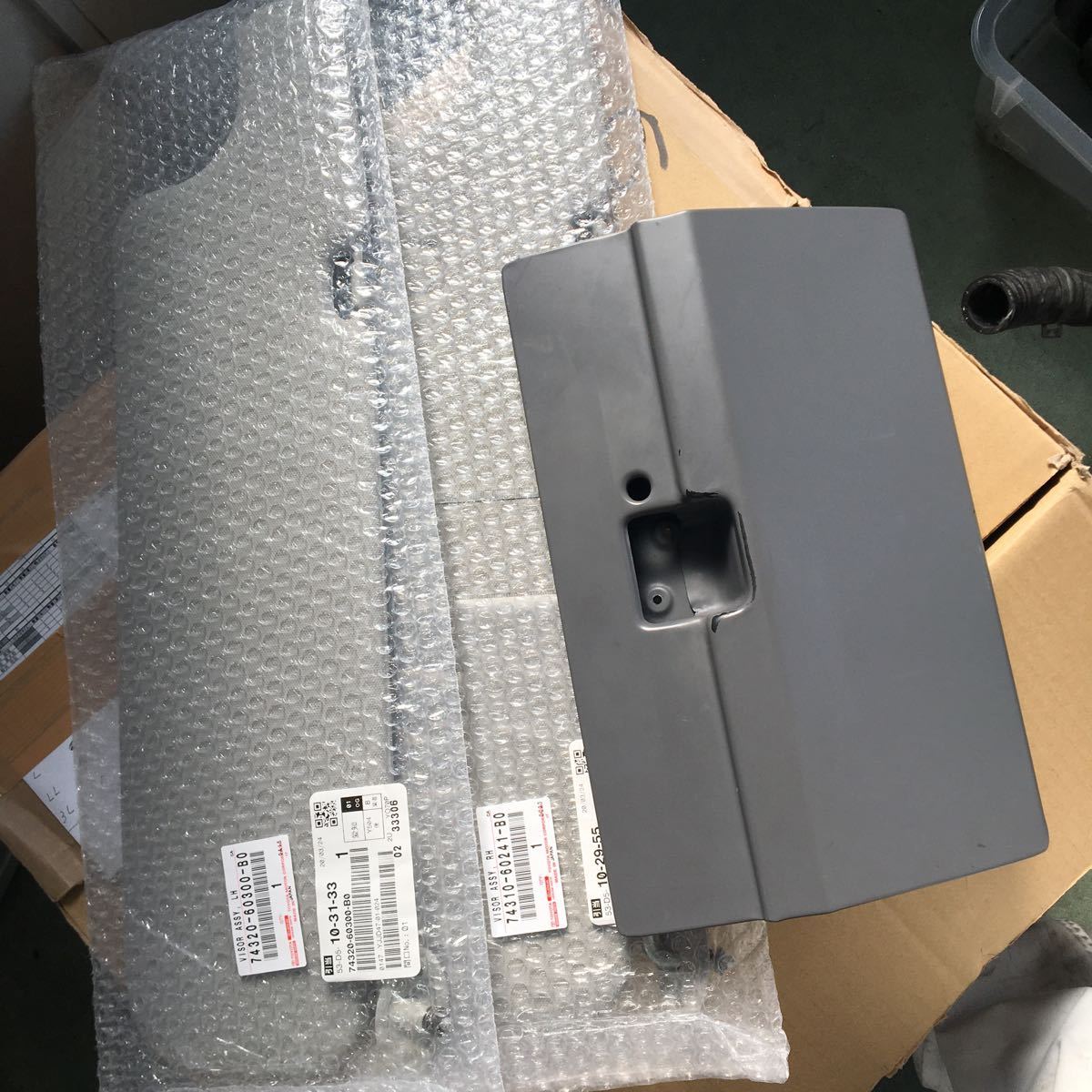 トヨタ ランドクルーザー 70 ランクル グローブボックス ドア 蓋