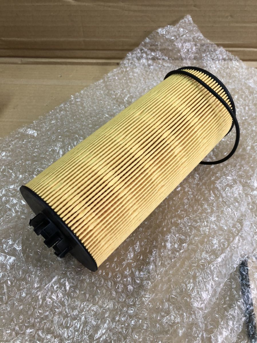 三菱ふそう エンジンオイルエレメント 6R20 MX933972 【公式通販】