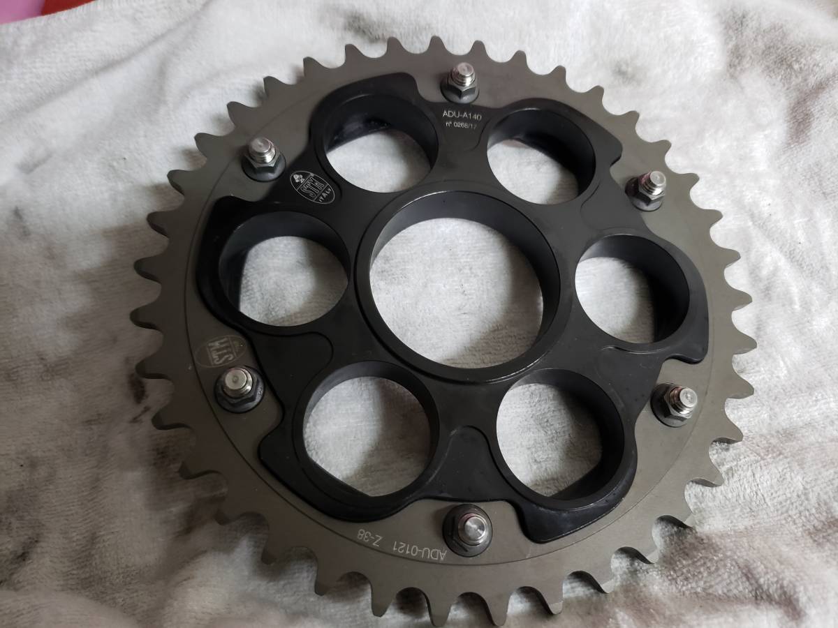 STMクイックリリーススプロケット ADU-0086 DUCATI 520 STMクイックリリーススプロケット ADU-0086 DUCATI 520