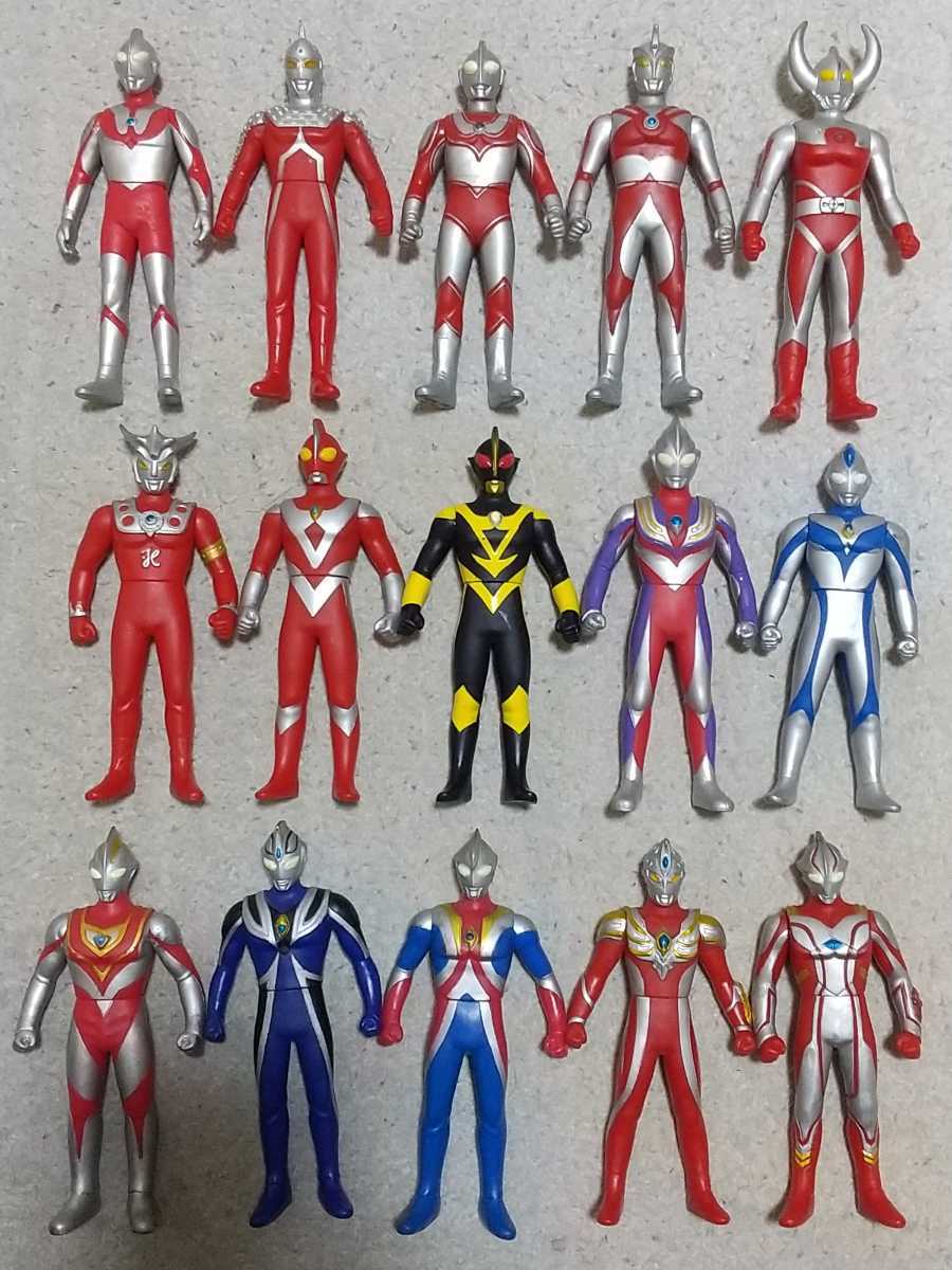 ウルトラマンフィギュア 15体セット プレイヒーロー ウルトラマン対決セット ウルトラマン 15体