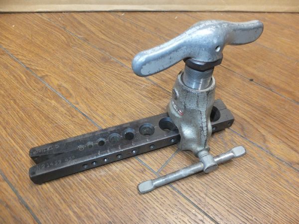 海外並行輸入正規品 工具 フレア RIDGID パイプカッター フレアツール 最低価格の ② フレア パイプカッター フレアツール リジッド RIDGID 工具 工具/メンテナンス