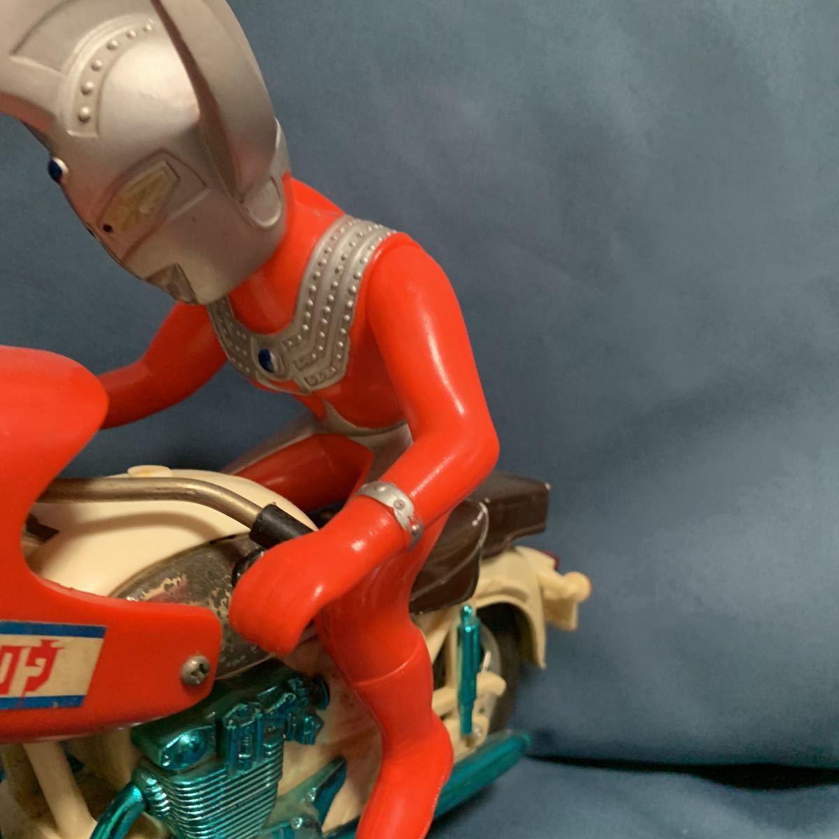 激レア ウルトラマンタロウ オートバイ ブルマァク 現状 ソフビ 昭和