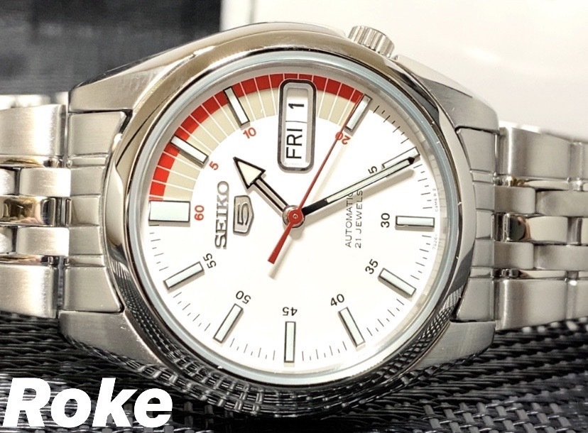新品 新品 Seiko5 セイコー5 日本製 自動巻き 機械式 腕時計 レーシングモデル ホワイト ビジネスウォッチ カレンダー機能付き メンズ の落札情報詳細 ヤフオク落札価格情報 オークフリー スマートフォン版
