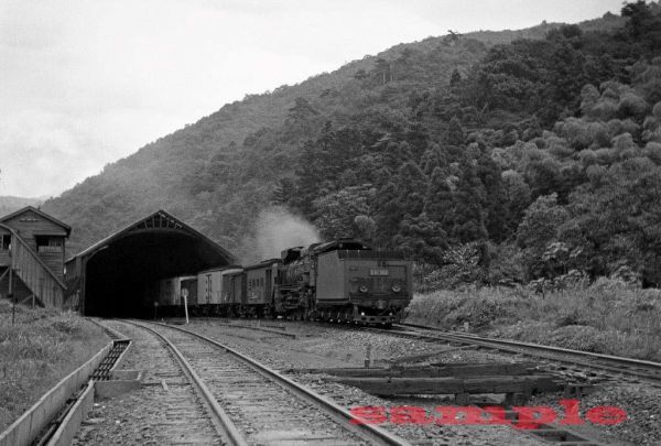 新品 北陸本線旧線 柳ヶ瀬線 刀根駅 D51 362 後補機 逆行引出 昭和32年 の落札情報詳細 ヤフオク落札価格情報 オークフリー スマートフォン版