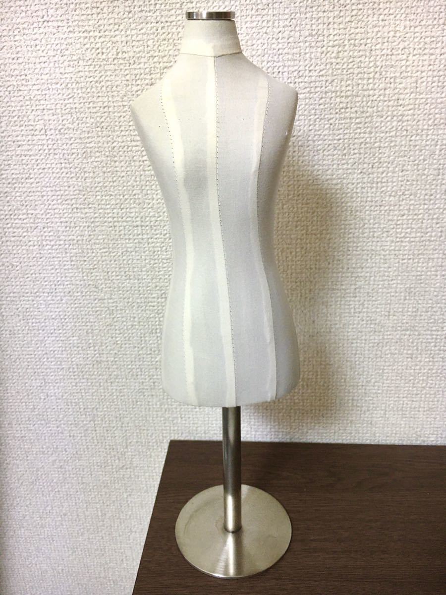 SDサイズ トルソー ドール服などに 待ち遠しい SDサイズ トルソー ドール服などに 待ち遠しい