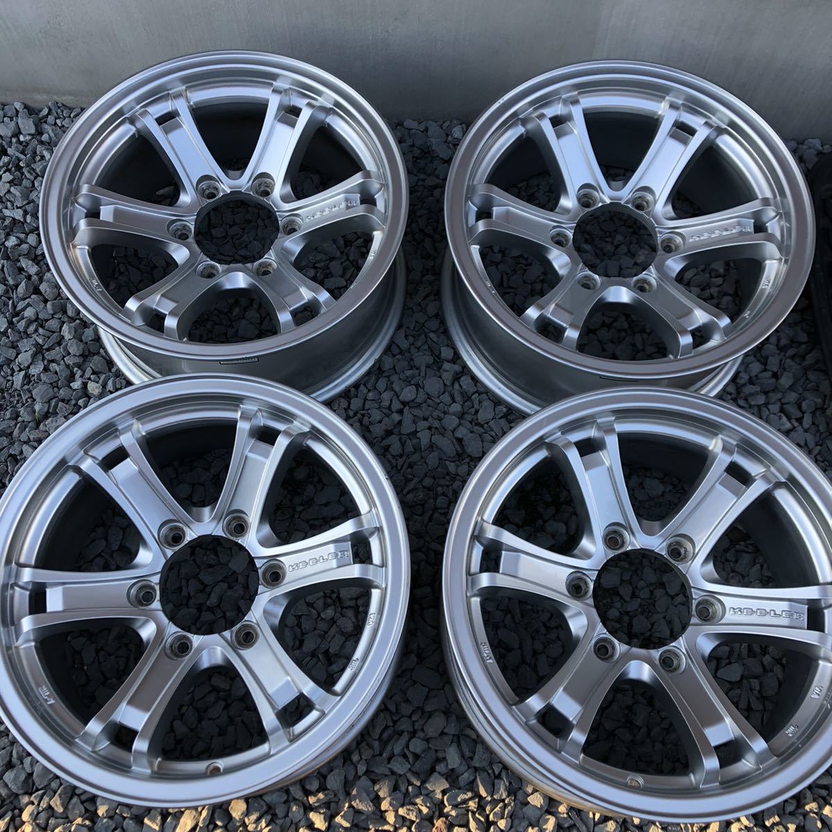 美品！キーラーフォース16インチ7jインセット5 4本 パジェロ サファリ