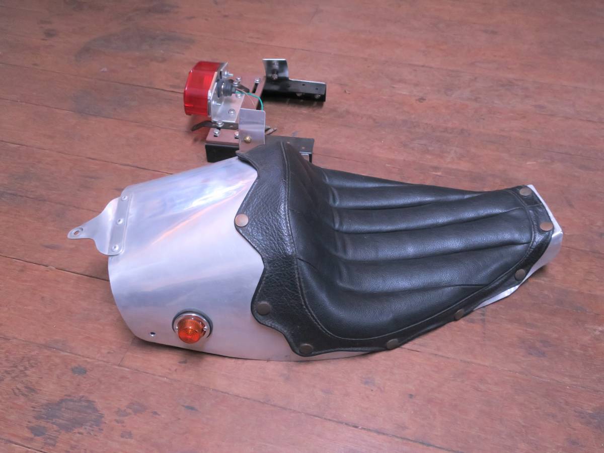 ハーレースポーツスター　シングルシート　03年スポーツスター用シングルシート　XL1200S用シングルシート