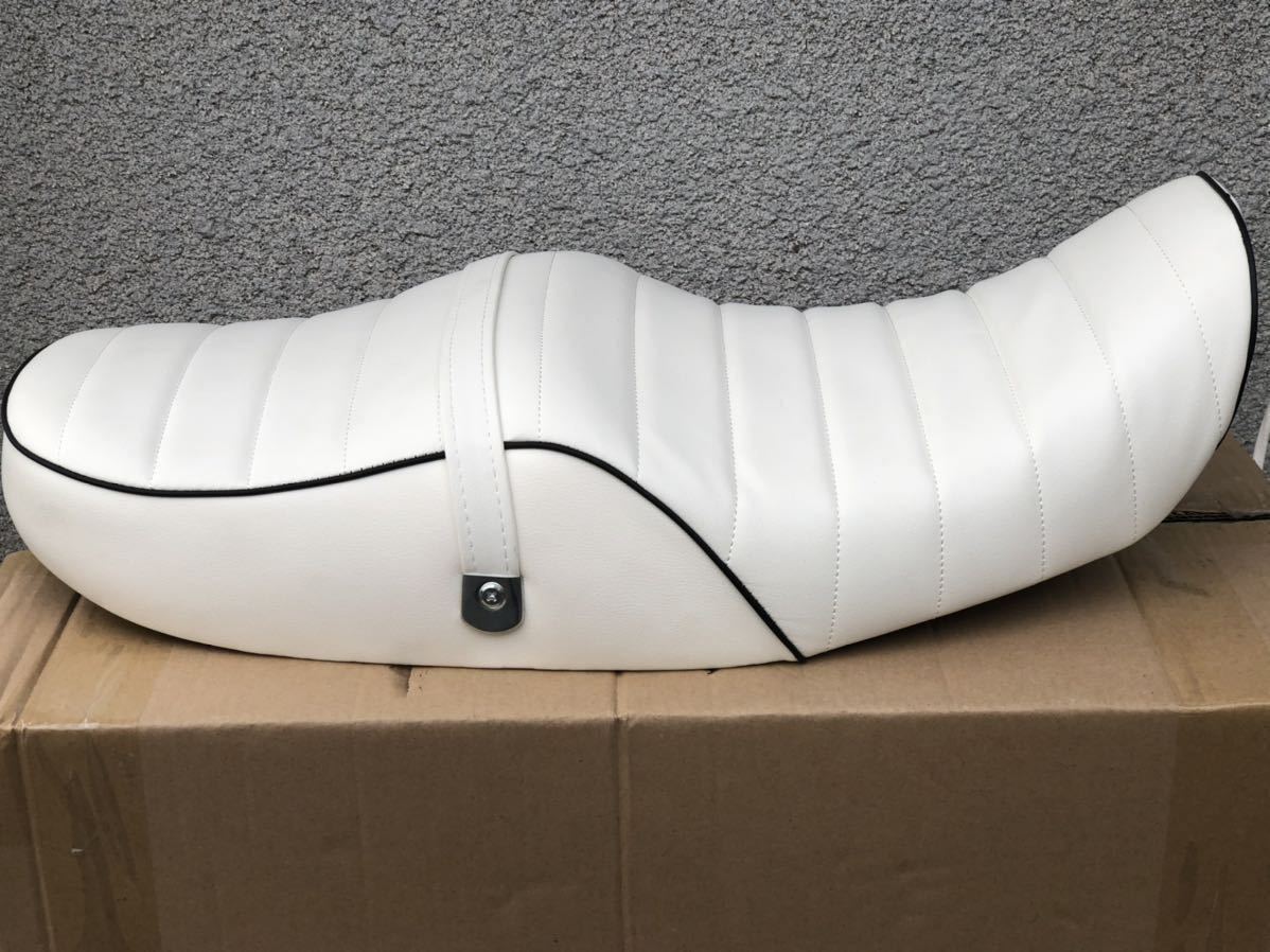 Z900RS純正シートアンコ抜き美品