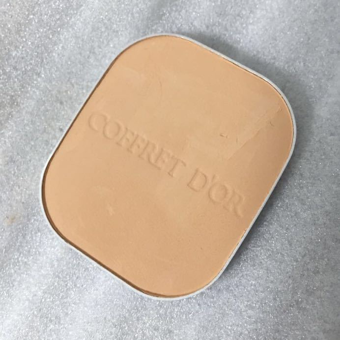 ほぼ新品 カネボウ コフレドール ビューティオーラパクトuv オークルd パウダーファンデーション の落札情報詳細 ヤフオク落札価格情報 オークフリー スマートフォン版