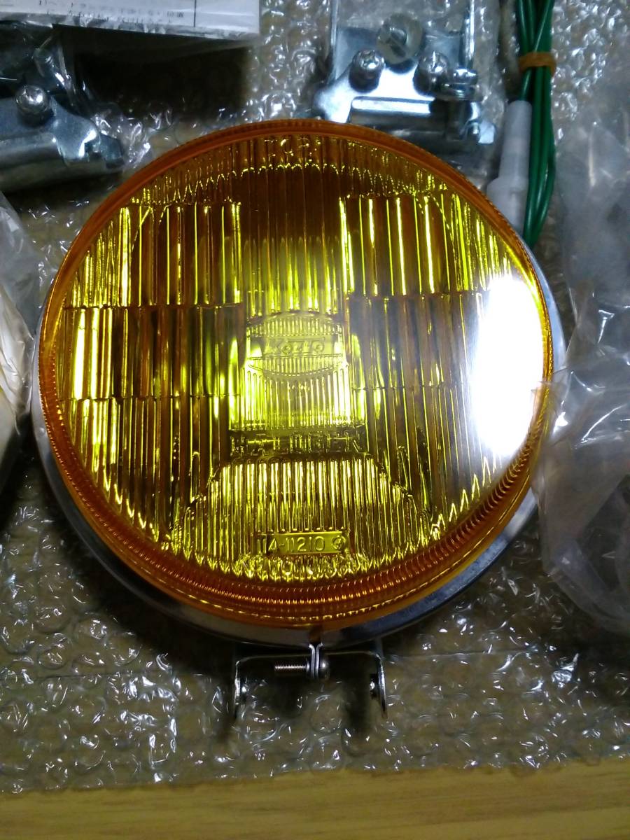 新品】KOITO.コイト丸型ハロゲンフォグランプ150mm、12V車用2個セット