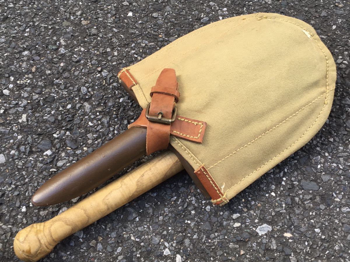 日本陸軍歩兵用小円匙（実物) 日本陸軍歩兵用小円匙（実物) - メルカリ