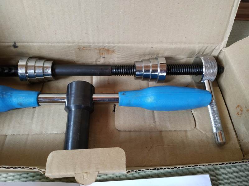 CYCLUS TOOLS ヘッドパーツ圧入工具「72009」中古品 使用一回