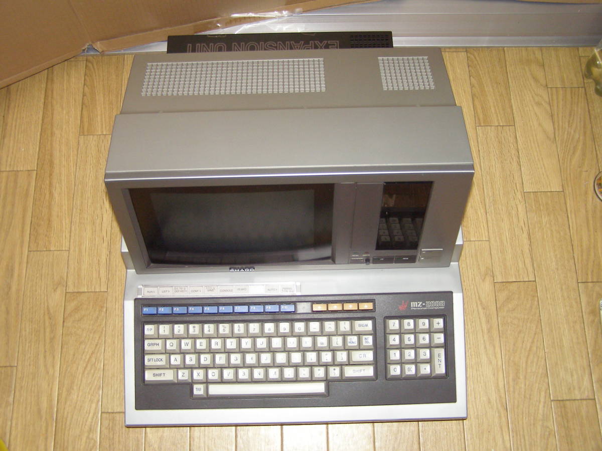 SHARP MZ-2000 拡張ユニット付き 拡張ボード3枚実装！？ BASIC付き 難