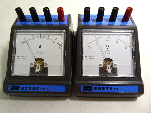 新品】「未使用品 UCHIDA 傾斜台型 電圧 電流計セット」 の落札情報 