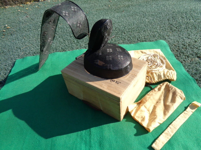 冠一式 巻纓冠 神主 検索 宮司 神宮 神職 烏帽子 宮廷装束 共箱 中古品 の落札情報詳細 ヤフオク落札価格情報 オークフリー スマートフォン版