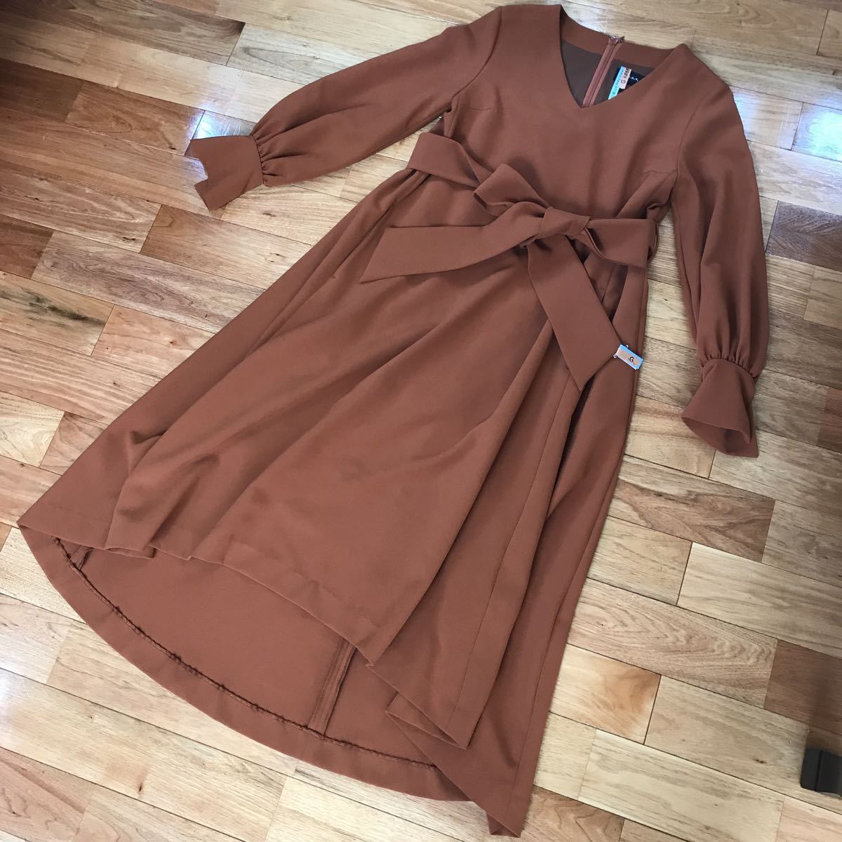 1円 美品 G V G V ジーヴィージーヴィー ワンピース ブラウン 茶 サイズ 34 の落札情報詳細 ヤフオク落札価格情報 オークフリー スマートフォン版