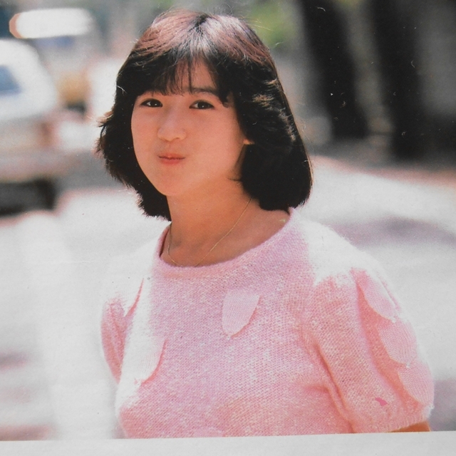 昭和59年～60年 岡田有希子 自室 対談 竹本孝之 カラー切り抜き 吉川