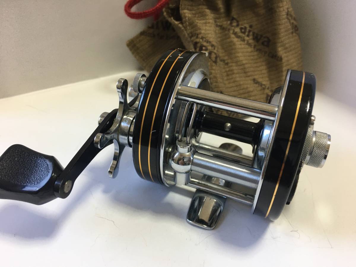 オールドダイワ ミリオネア V Millionaire 5 D オールド ベイトリール 検 アブ ヘドン フェン の落札情報詳細 ヤフオク落札価格情報 オークフリー スマートフォン版