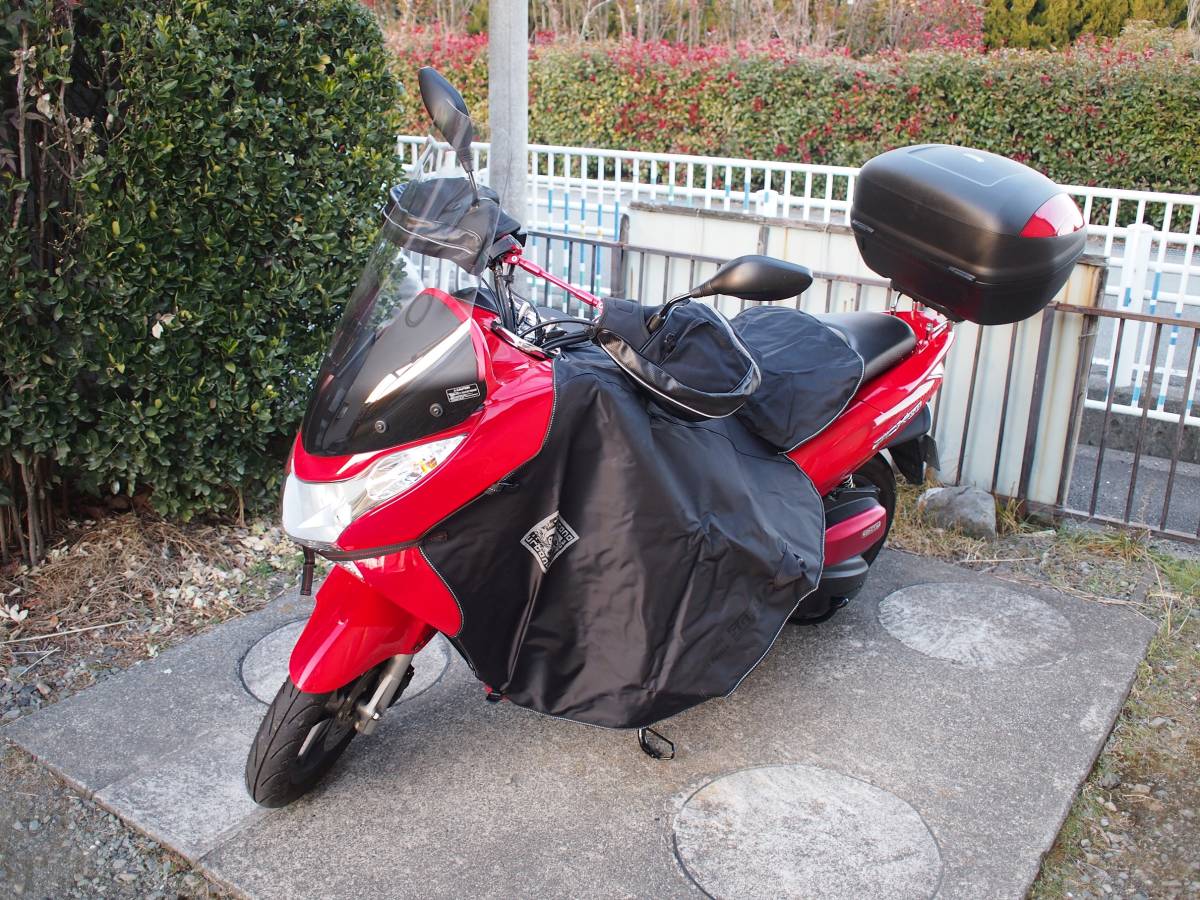 防寒レッグカバー（PCX用）Tucano Urbano(トゥカーノウルバーノ)の落札 