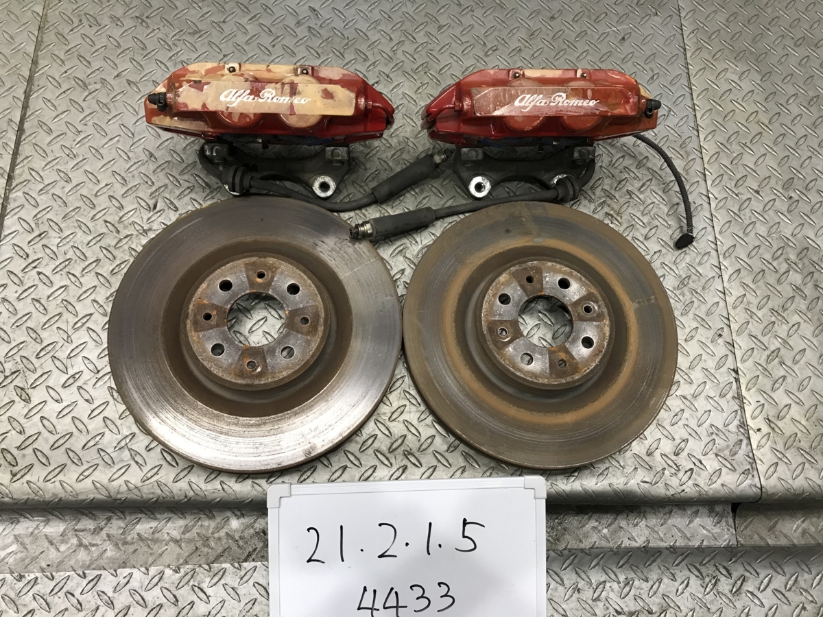 アルファロメオ ミト ブレンボキャリパー 955143 ※フォロー割OK ☆ABA