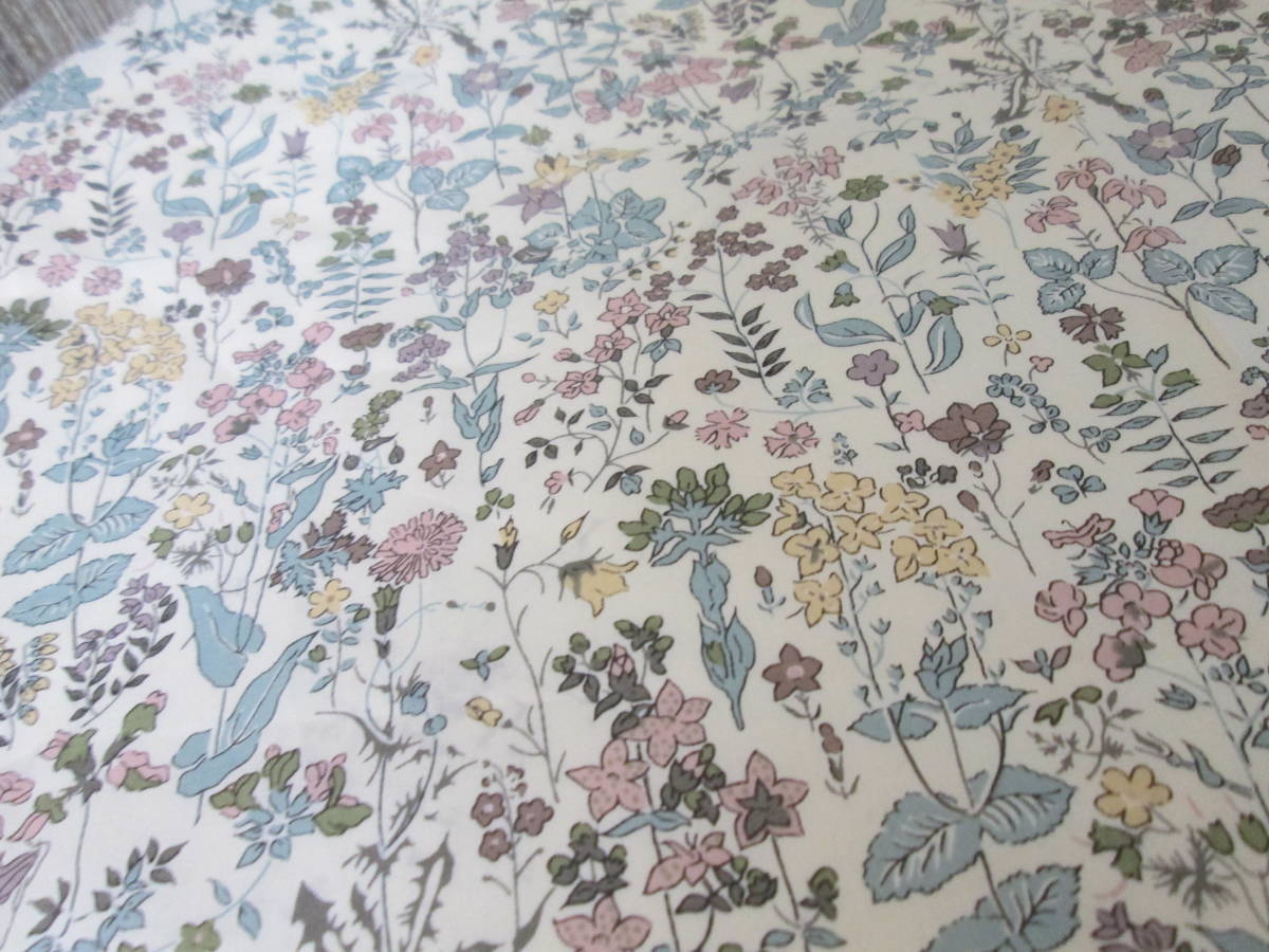 新品 国産リバティ Fieldflowers フィールドフラワーズ スモーキーパステル カットクロス の落札情報詳細 ヤフオク落札価格情報 オークフリー スマートフォン版