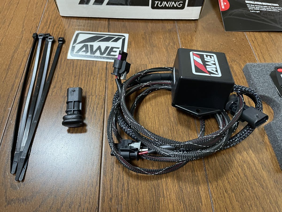 ランボルギーニ ウルス 可変バルブコントローラーAWE スイッチパスリモート ランボルギーニ ウルス 可変バルブコントローラーAWE スイッチパスリモート