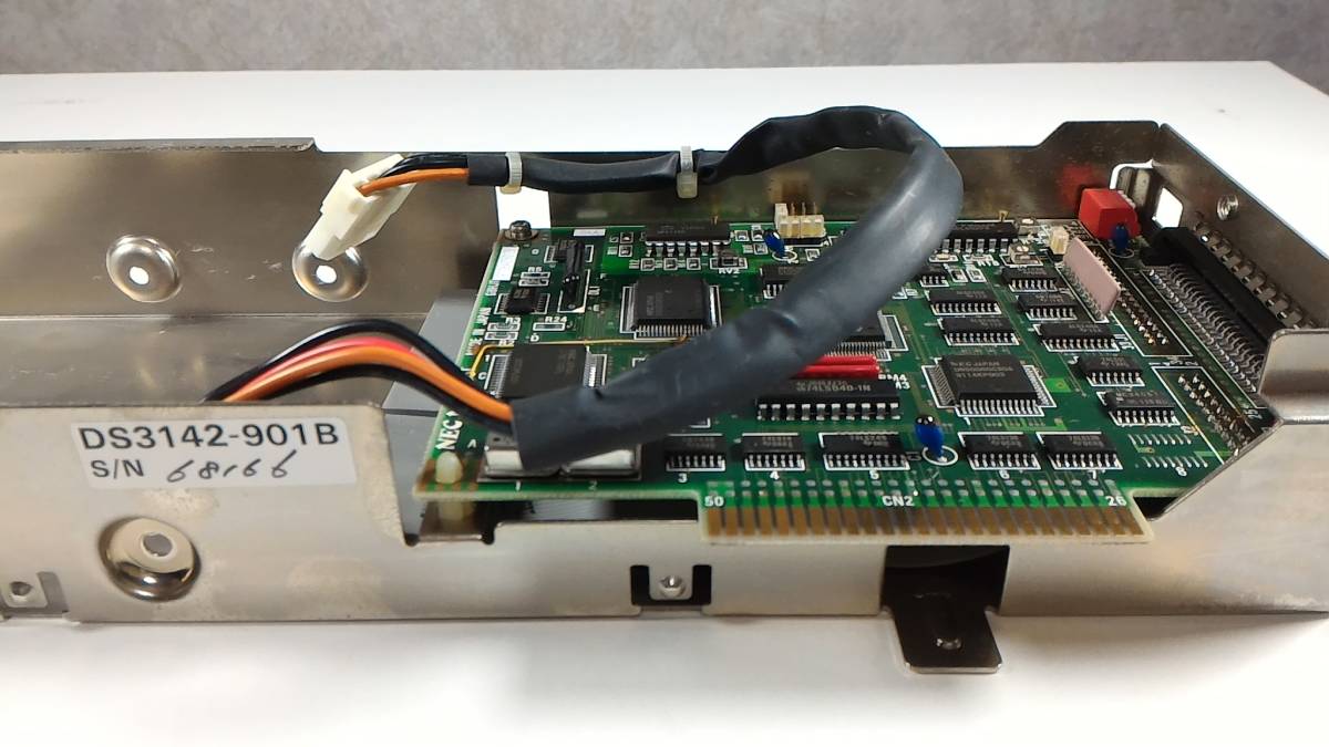 NEC PC-9801DA 本体 ジャンク品 NEC PC-9801DA 本体 ジャンク品 NEC PC-9801DA デスクトップPC