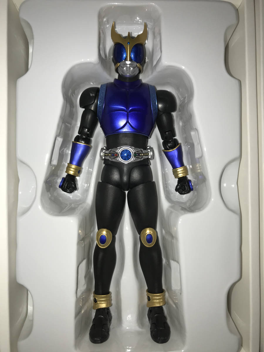 真骨彫 仮面ライダークウガ ドラゴンフォーム ビートチェイサー2000