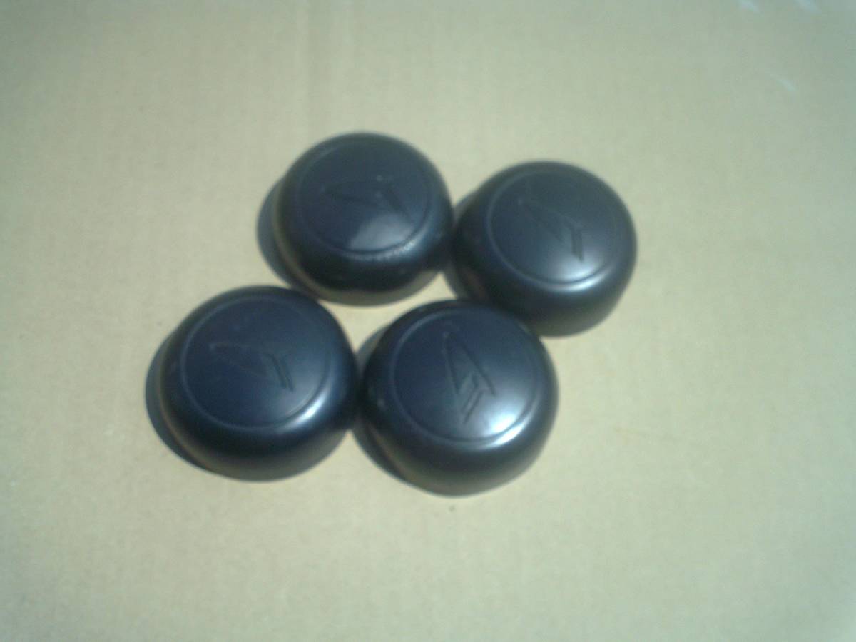 ダイハツ純正スチールホイール センターキャップ 4個 黒 65mm 軽トラ 軽バン ハイゼット アトレー ミラジーノ ムーヴ ブラック 鉄ホイール の落札情報詳細| ヤフオク落札価格情報 オークフリー・スマートフォン版 ダイハツ純正スチールホイール センターキャップ 4個 黒 65mm 軽トラ 軽バン ハイゼット アトレー ミラジーノ ムーヴ ブラック 鉄ホイール の落札情報詳細| ヤフオク落札価格情報 オークフリー・スマートフォン版