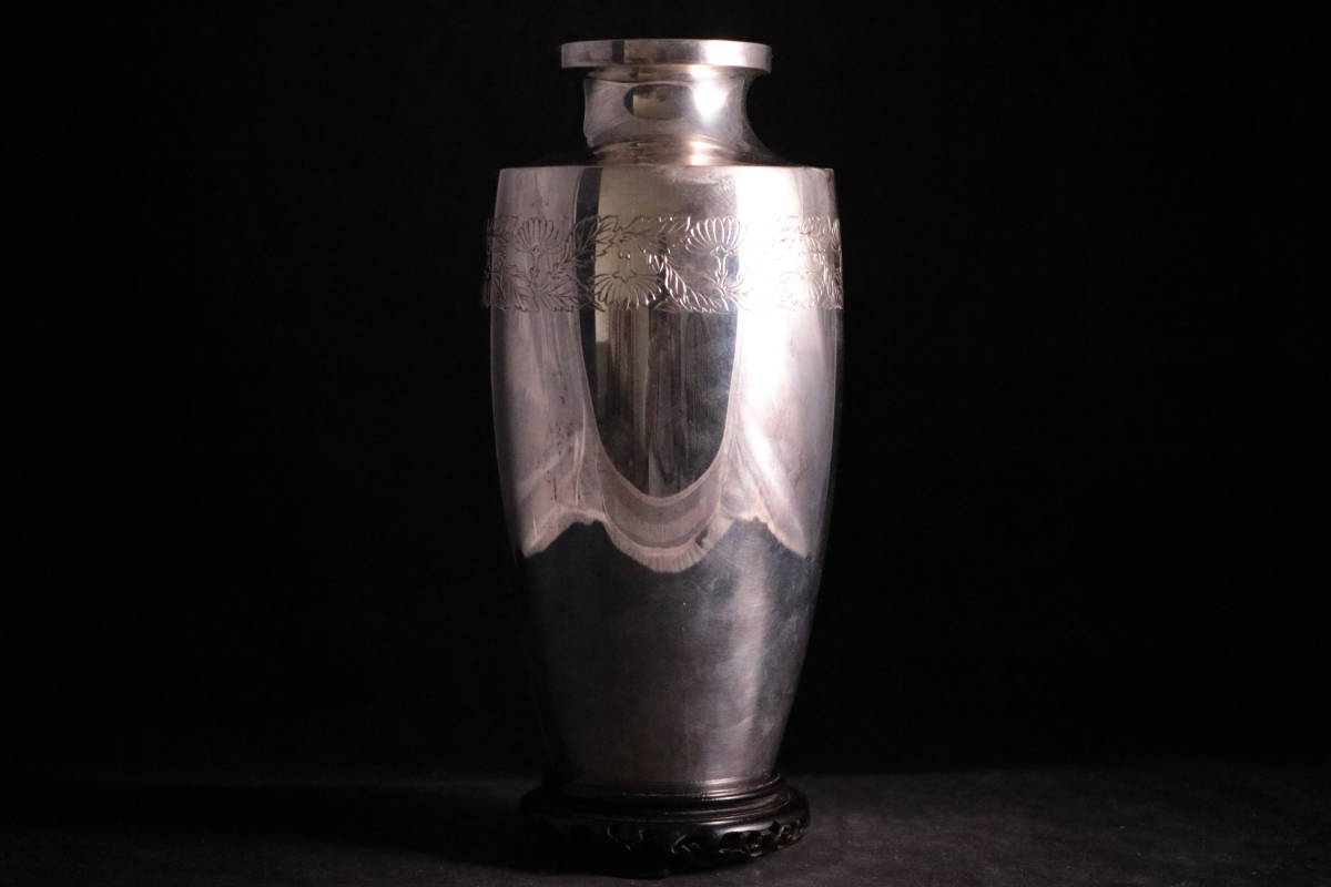 純銀製 花瓶 菊模様 照行刻 銀製