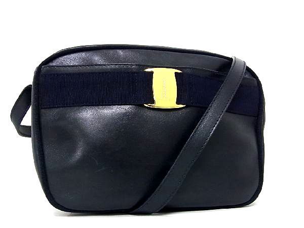 1円 □美品□ Salvatore Ferragamo フェラガモ BA212559 ヴァラリボン  