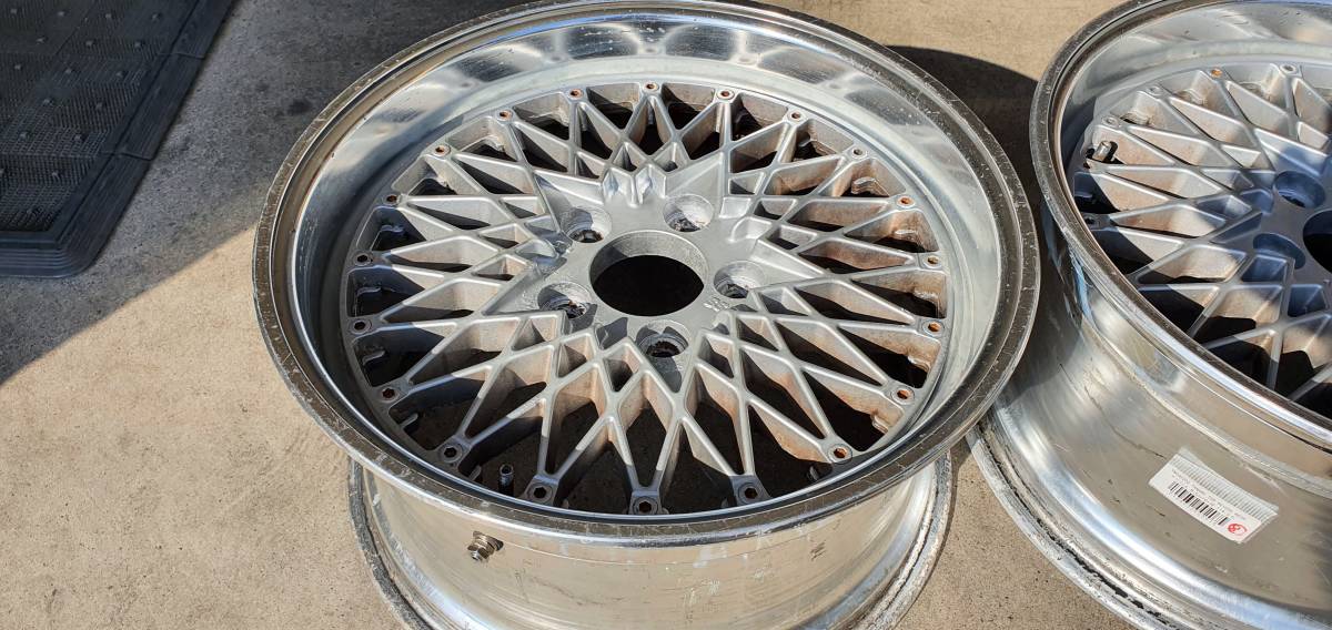 SSR フォーミュラメッシュ 16インチ8.5J+32 5H114.3 2本 スピード