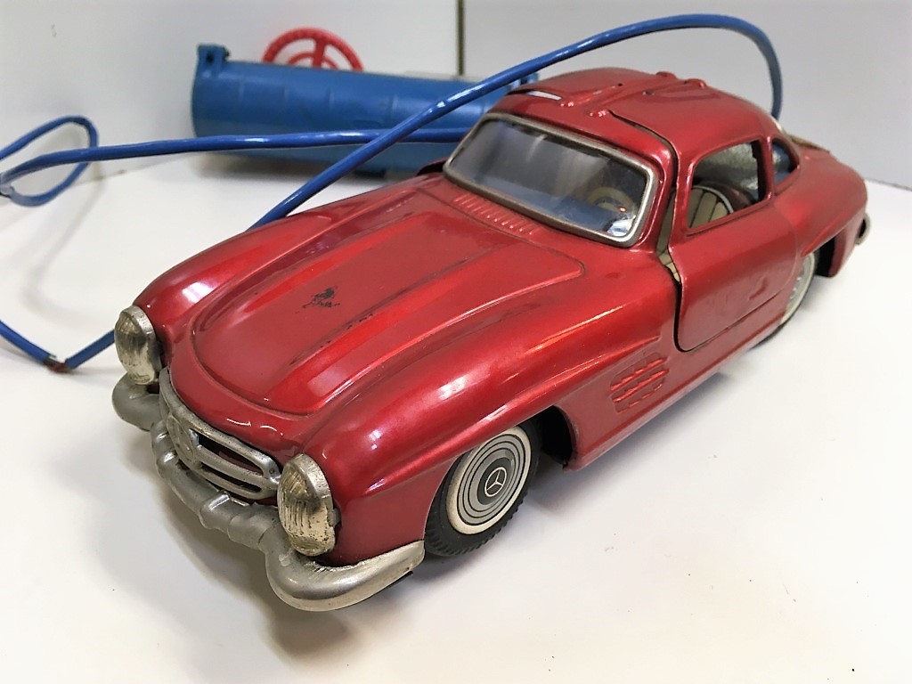 メルセデス　ベンツ　ブリキ300SL メルセデスベンツSL300 ブリキのおもちゃ 【公式通販】