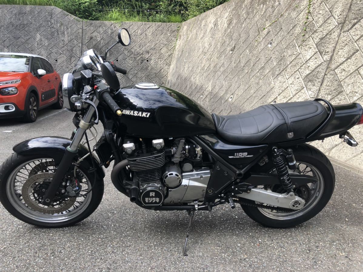 カワサキ（Kawasaki） ゼファー1100 シート 1667 純正 中古 バイク