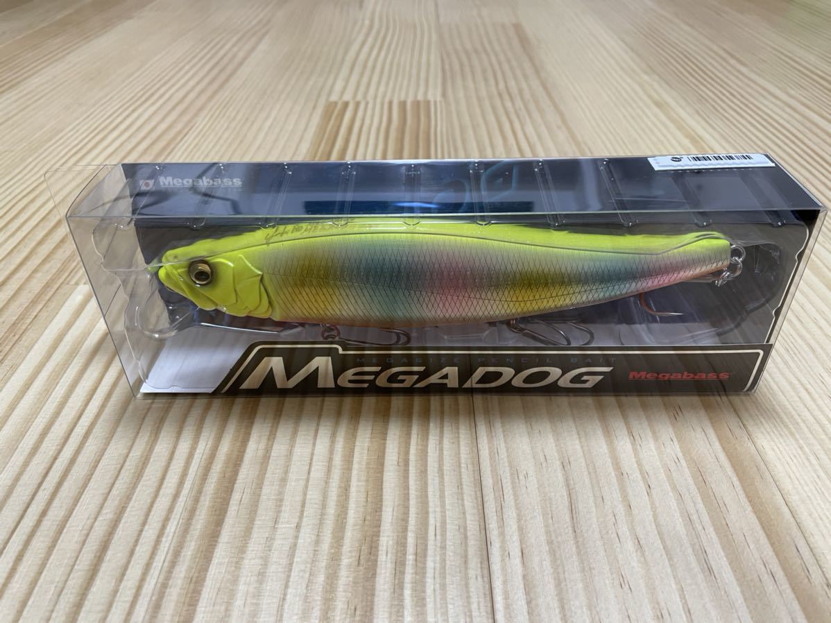 芸能人愛用 メガバス メガドッグ220 ジャッカル ダウズワン220