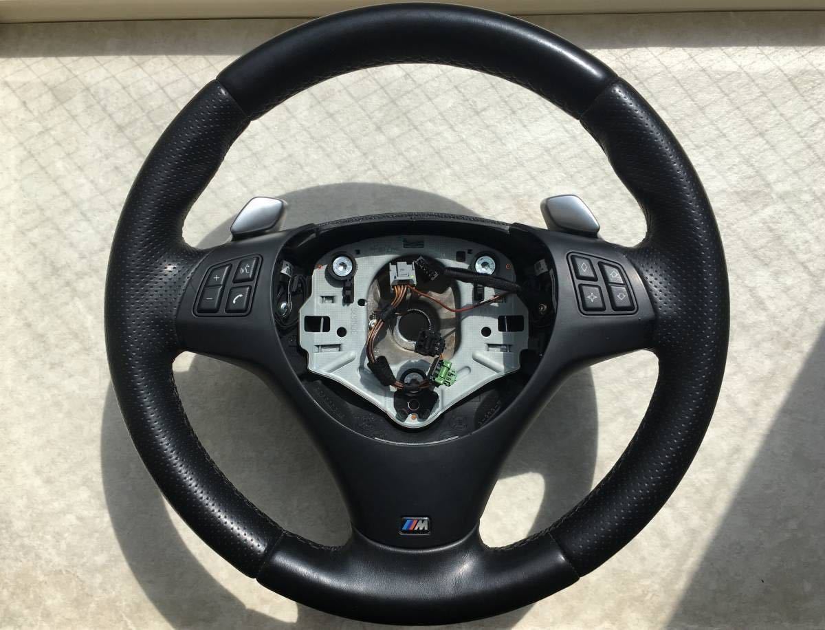 BMW e82 135i Mスポーツ　純正ステアリング やや傷や汚れあり】BMW E82 135i クーペ 純正 Mスポーツ ステアリング