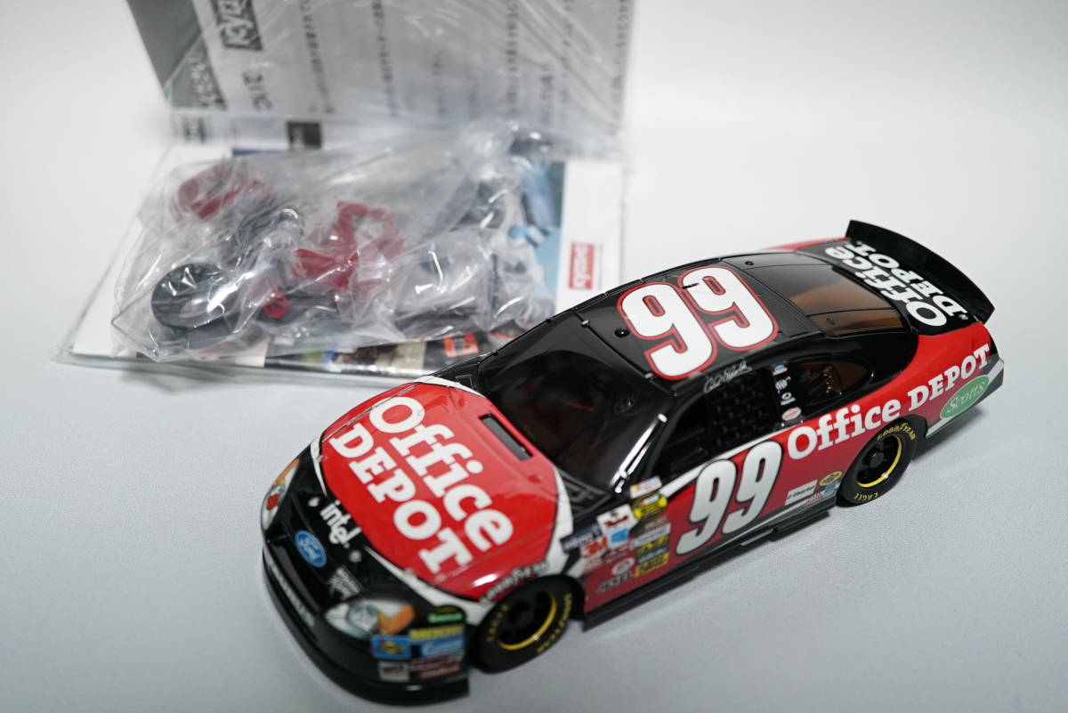 【未使用に近い】MR015 KYOSHO Miniz NASCAR Carl Edwards GM Office Depot 99 京商 ミニッツ ナスカ カール エドワーズ 送信機レス