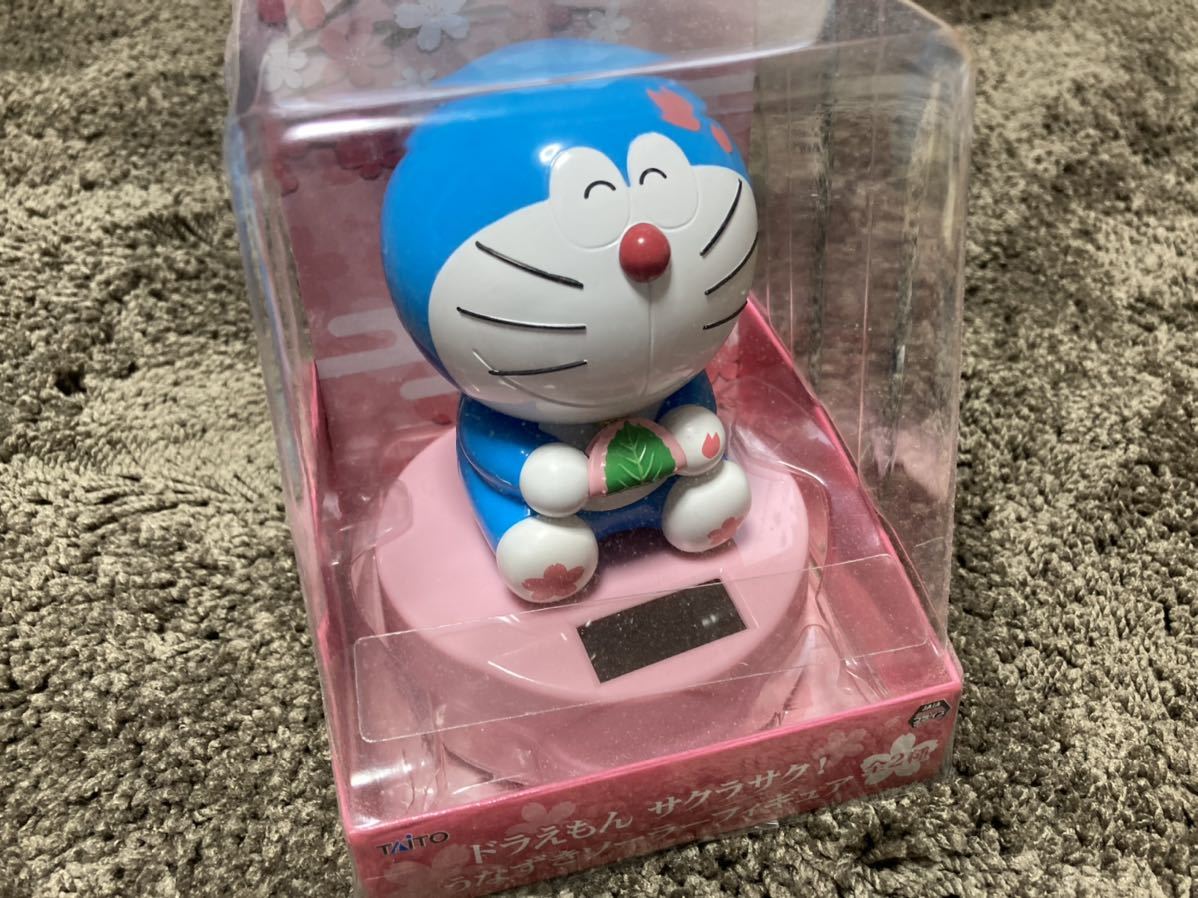 ドラえもん　招き猫　ソーラーフィギュア　サクラサク ドラえもん サクラサク招き猫ソーラーフィギュア