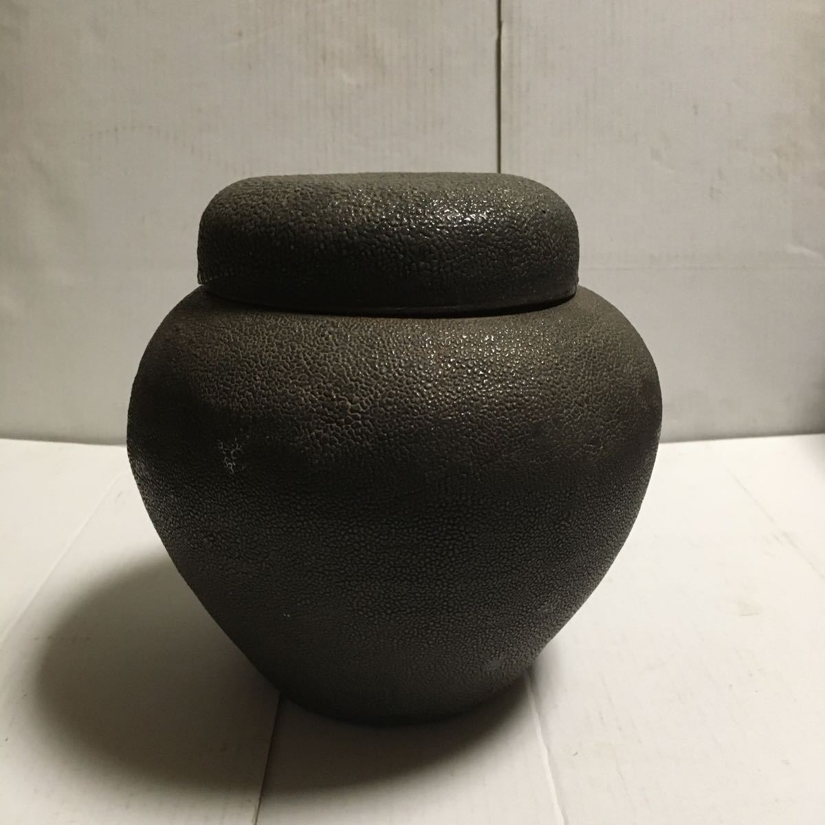 く*む様 常滑　水指 く*む様 常滑 水指 常滑片口水指 - MIHO MUSEUM